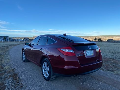 Used 2010 Honda Crosstour EX-L image 5