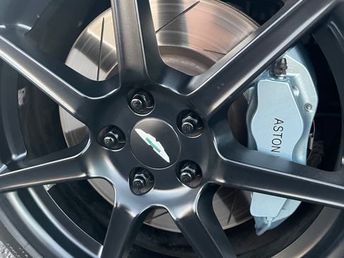 Used 2007 Aston Martin V8 Vantage Coupe image 25