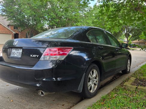 Used 2010 Honda Accord LX-P image 5