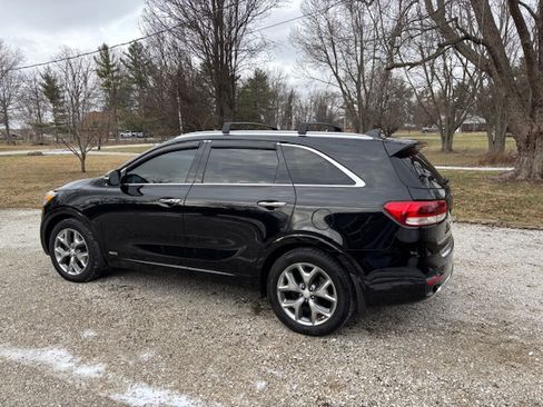 Used 2016 Kia Sorento SX w/ SXL Technology Package image 2