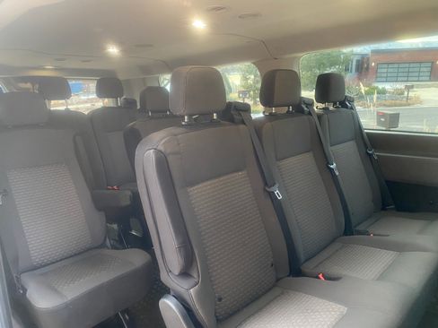 Used 2021 Ford Transit 350 XLT image 10