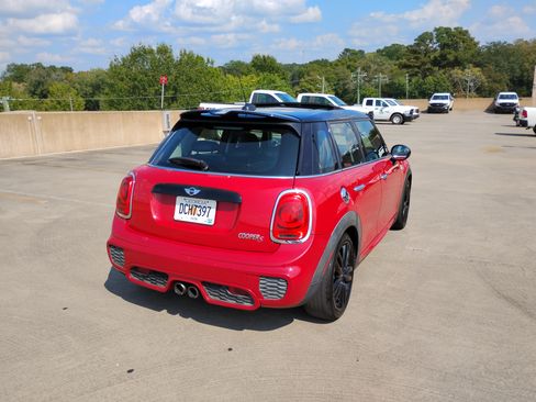 Used 2015 MINI Cooper S image 4