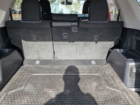 Used 2018 Toyota 4Runner SR5 image 23