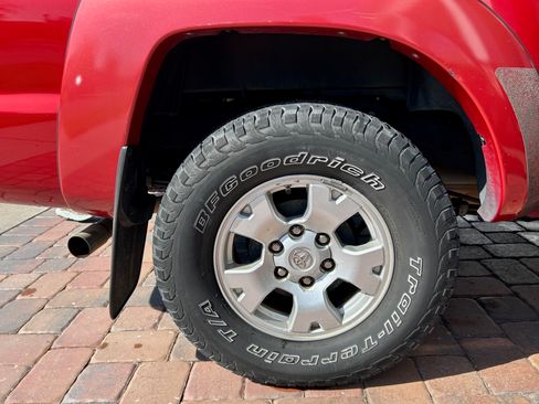 Used 2013 Toyota Tacoma PreRunner w/ TRD Off-Road Pkg image 11