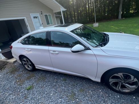 Used 2019 Honda Accord EX-L image 4