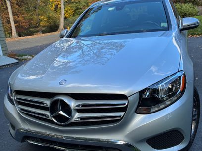 Used 2017 Mercedes-Benz GLC 300 300 4MATIC Sport Utility 4D