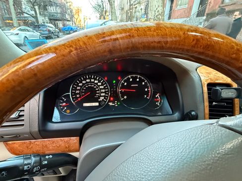 Used 2005 Lexus GX 470 image 11