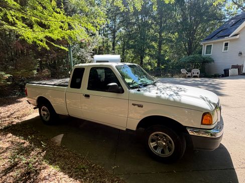 Used 2004 Ford Ranger XLT RWD image 2