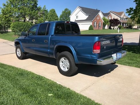 Used 2002 Dodge Dakota SLT image 2