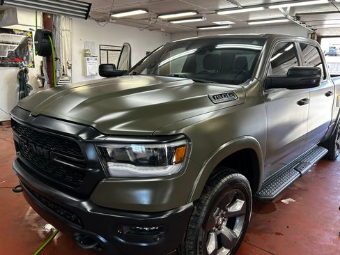 Used 2021 RAM 1500 Big Horn w/ Built-to-serve Edition image 16