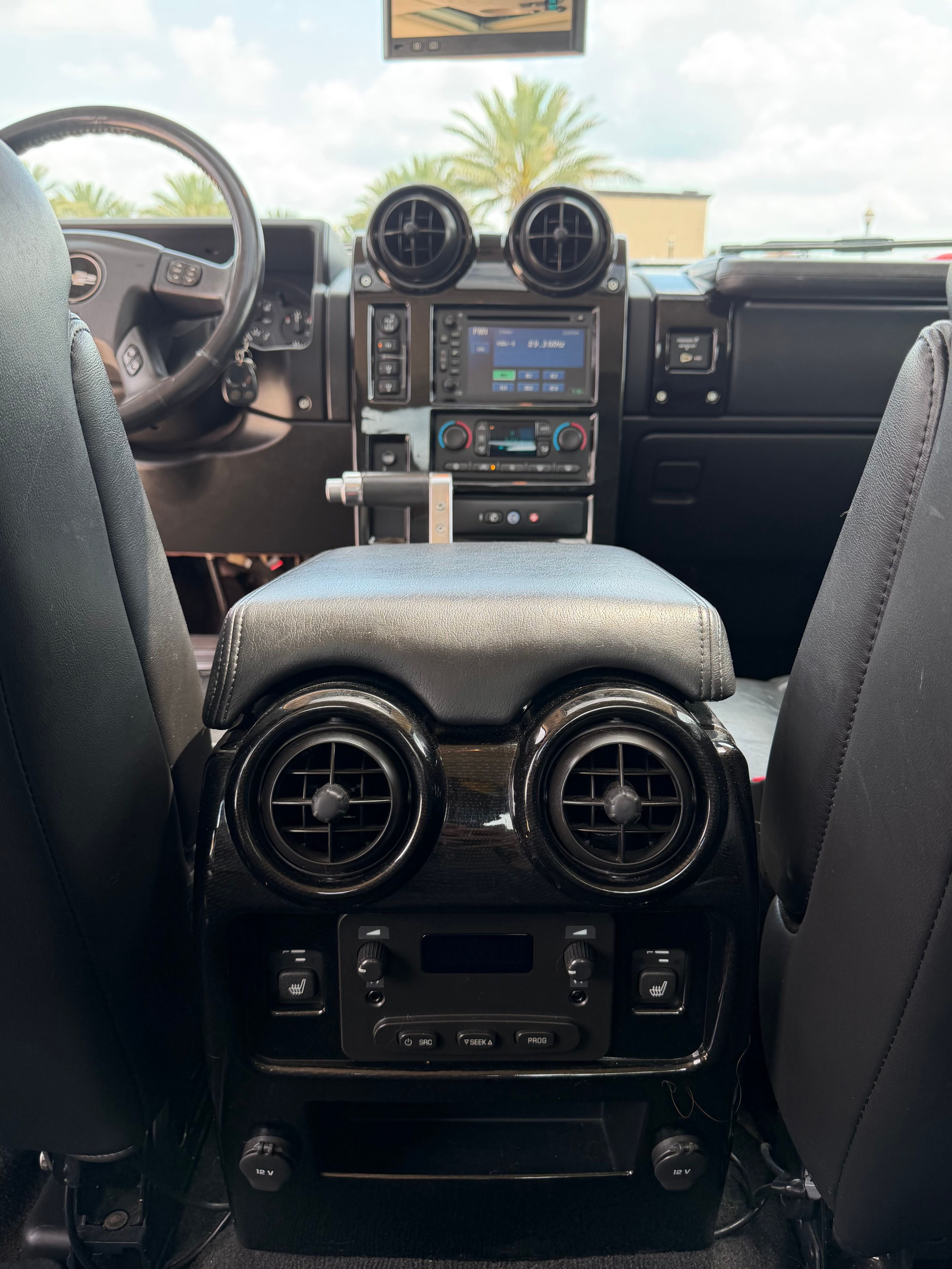 Used 2007 HUMMER H2 SUT w/ Special Edition AWD/4WD image 15
