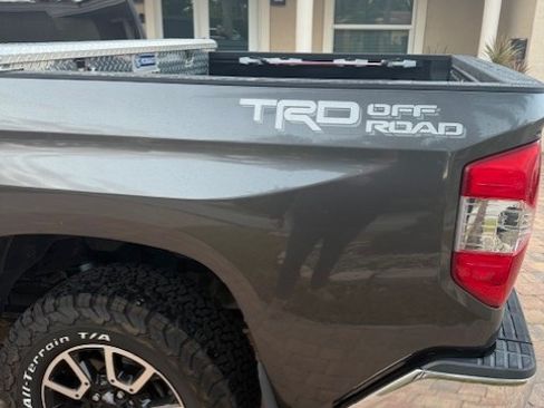 Used 2014 Toyota Tundra SR5 image 13