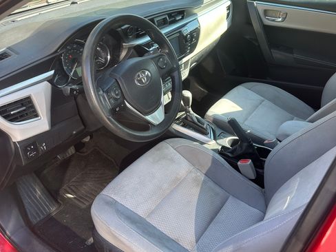 Used 2014 Toyota Corolla LE FWD image 13