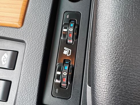 Used 2014 Lexus RX 450h 450h Sport Utility 4D image 10