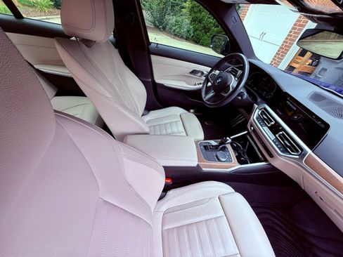 Used 2021 BMW 330e w/ Executive Package RWD image 11