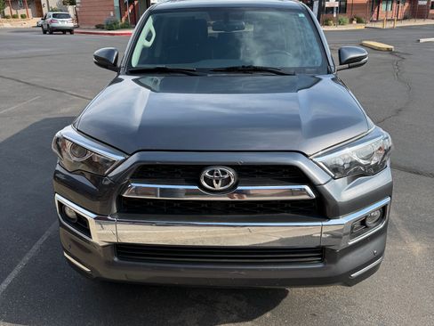 Used 2018 Toyota 4Runner Limited AWD/4WD image 2