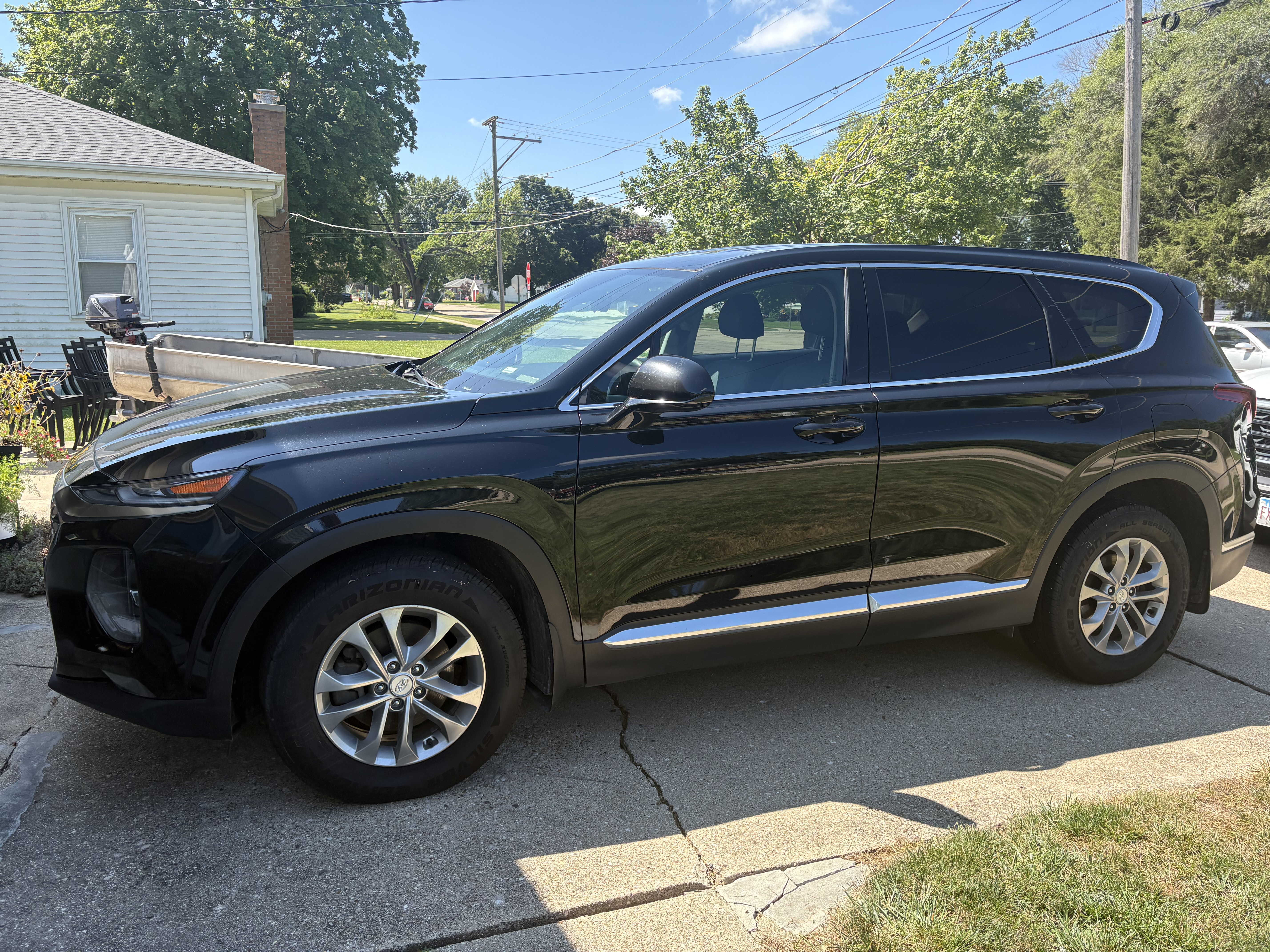 Used 2020 Hyundai Santa Fe SEL w/ Cargo Package AWD/4WD image 1