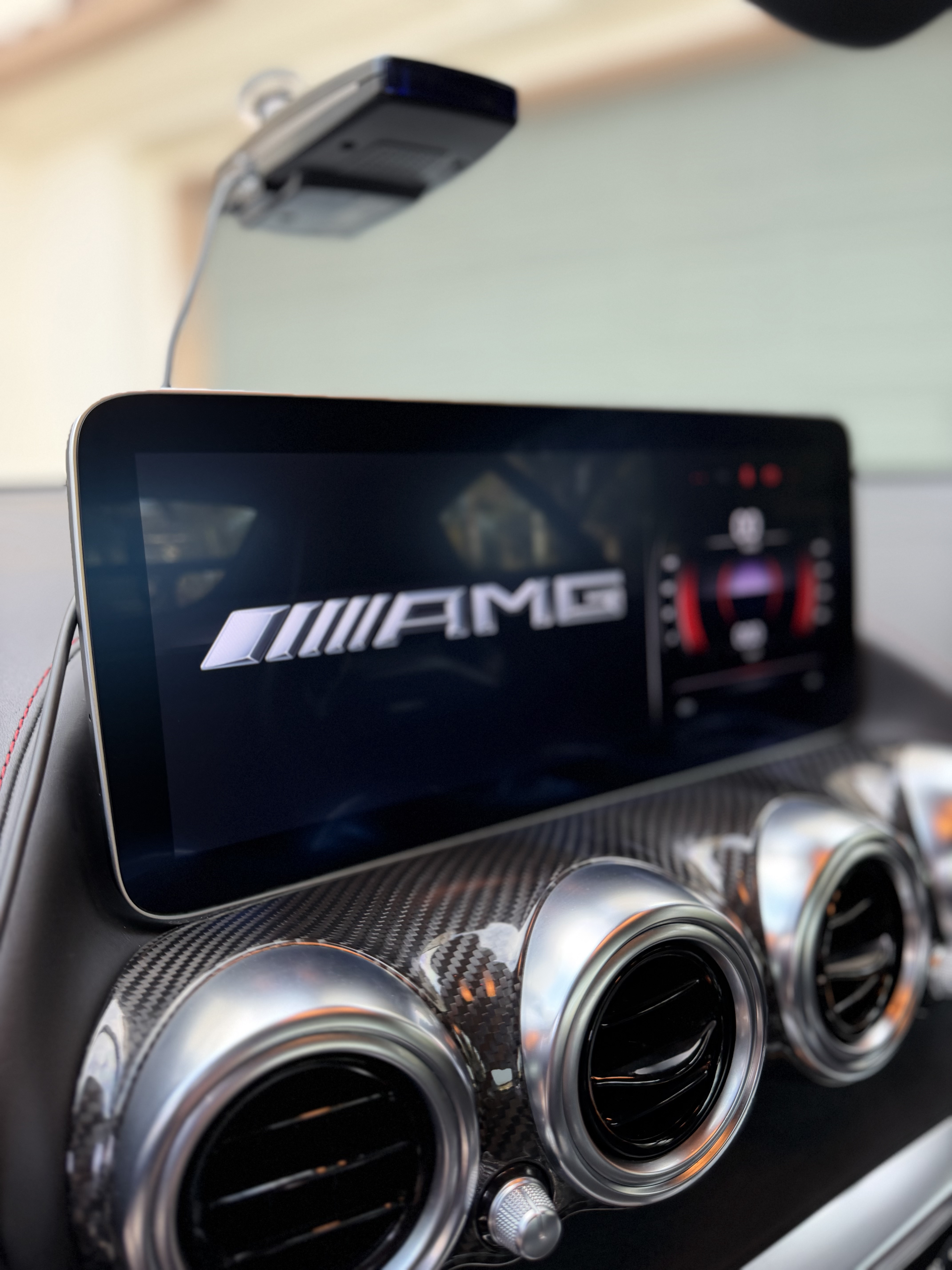 Used 2016 Mercedes-Benz AMG GT S w/ Exclusive Interior Package image 17