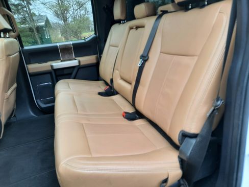 Used 2022 Ford F350 Lariat w/ Lariat Ultimate Package AWD/4WD image 11