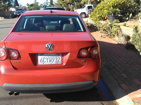 Used 2008 Volkswagen Jetta SE image 4