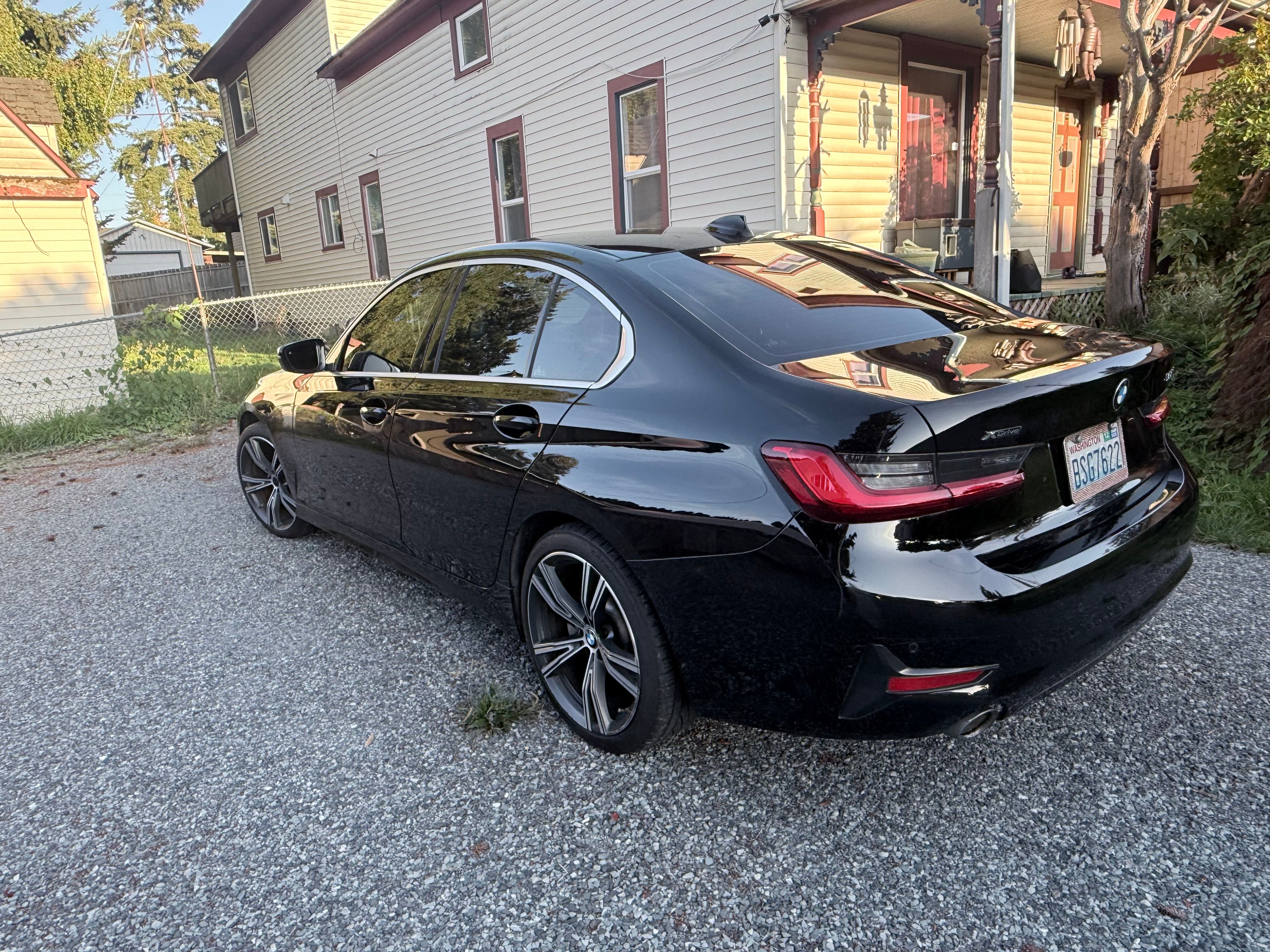 Used 2020 BMW 330i xDrive Sedan w/ Premium Package AWD/4WD image 8