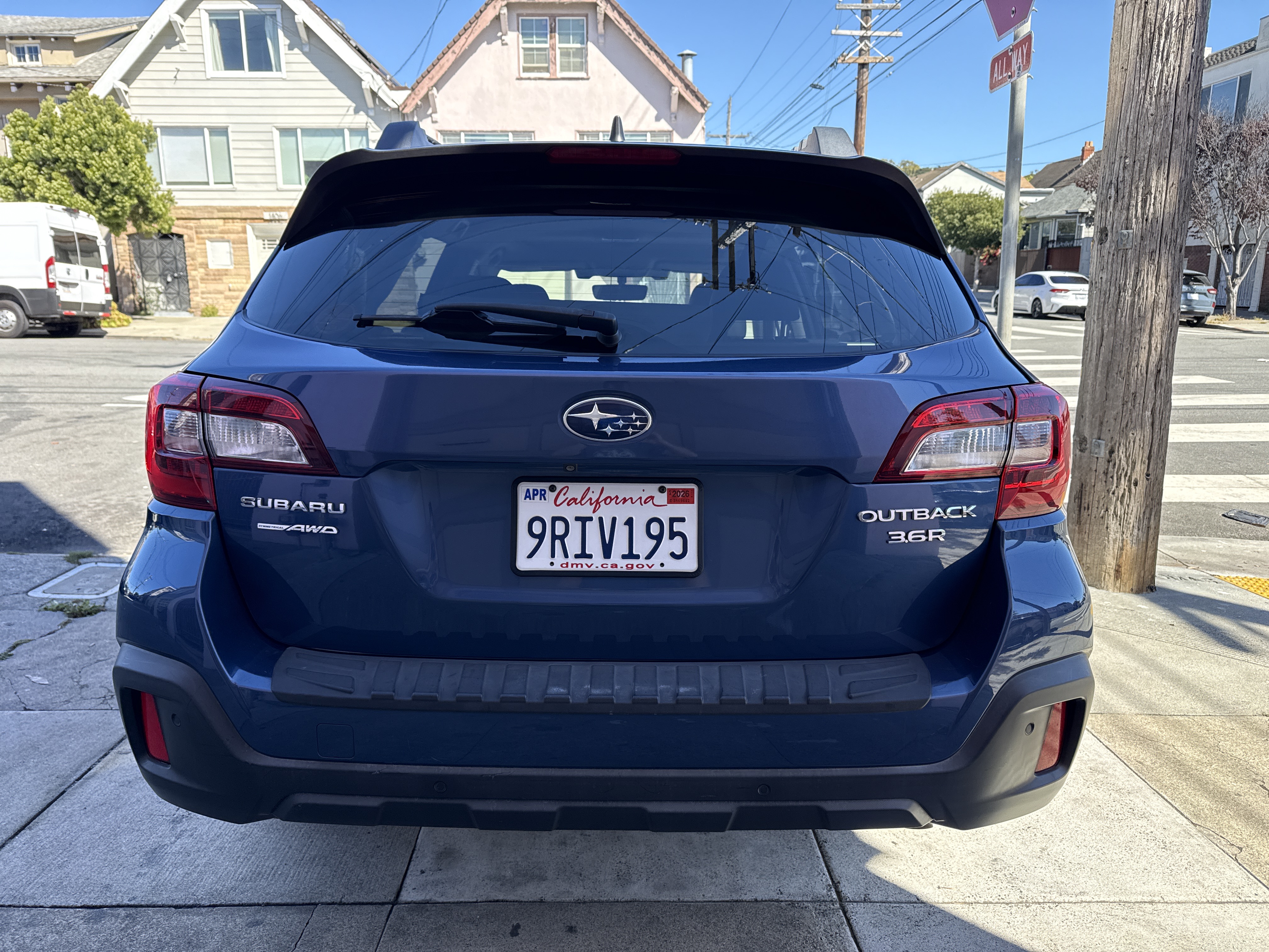 Used 2019 Subaru Outback 3.6R Limited w/ Popular Package #2 AWD/4WD image 6