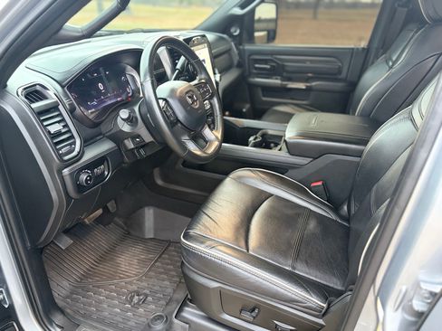Used 2023 RAM 2500 Limited image 13
