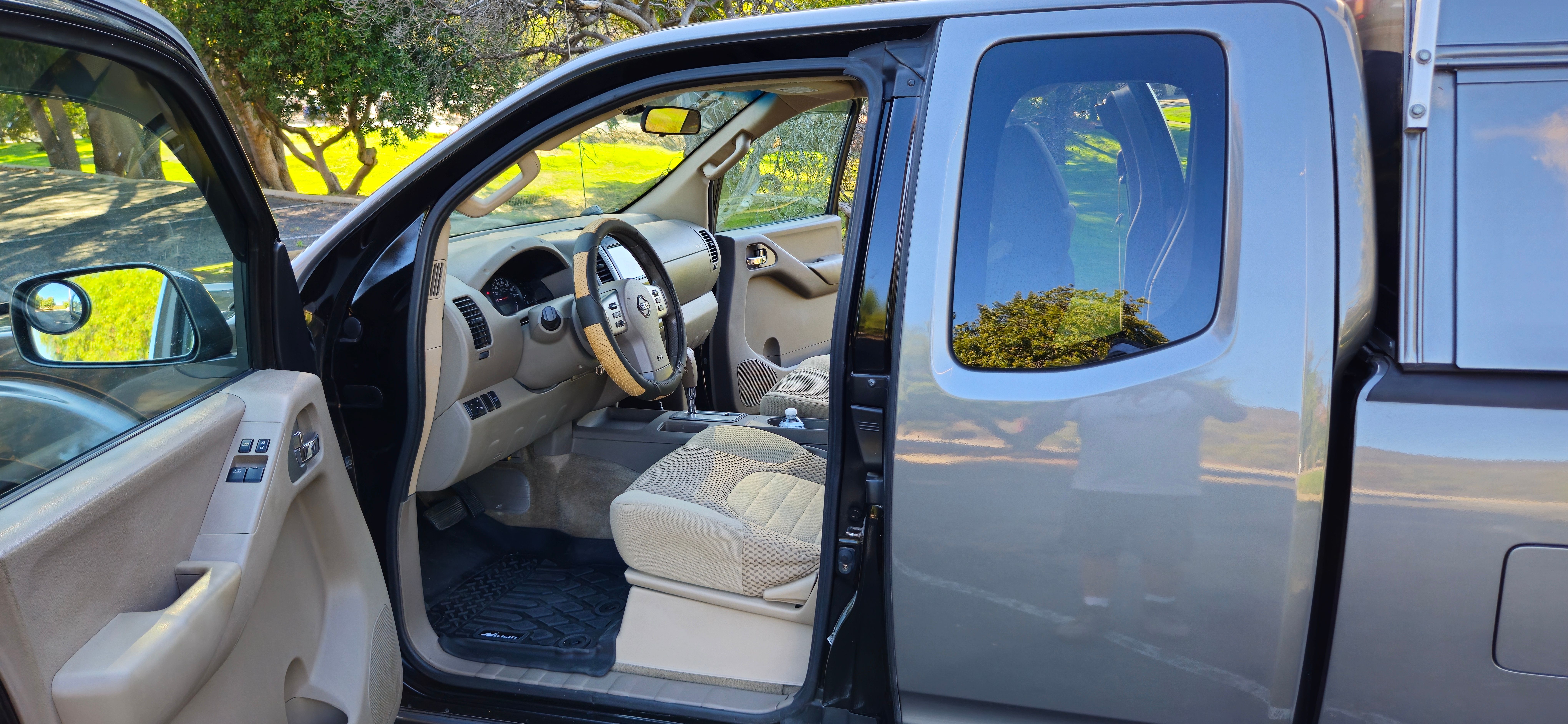 Used 2013 Nissan Frontier SV RWD image 15