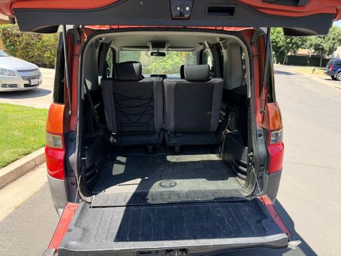 Used 2004 Honda Element EX image 6