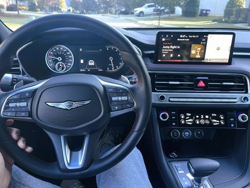 Used 2024 Genesis G70 2.5T w/ Sport Prestige Package AWD/4WD image 5