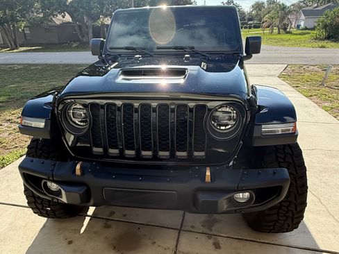 Used 2022 Jeep Wrangler Unlimited Rubicon w/ Trailer Tow Package AWD/4WD image 10