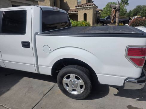 Used 2013 Ford F150 XLT w/ XLT Convenience Pkg image 2