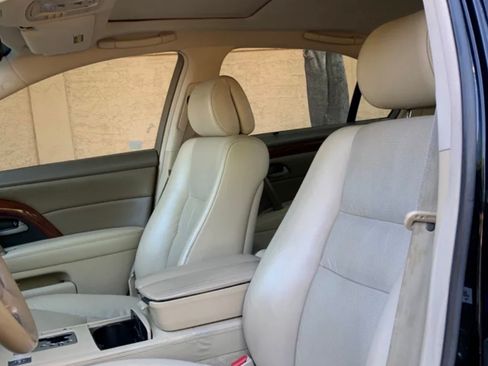 Used 2005 Acura RL AWD/4WD image 1