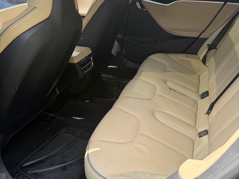 Used 2014 Tesla Model S 60 RWD image 9