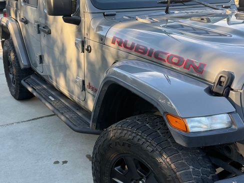 Used 2019 Jeep Wrangler Unlimited Rubicon image 12