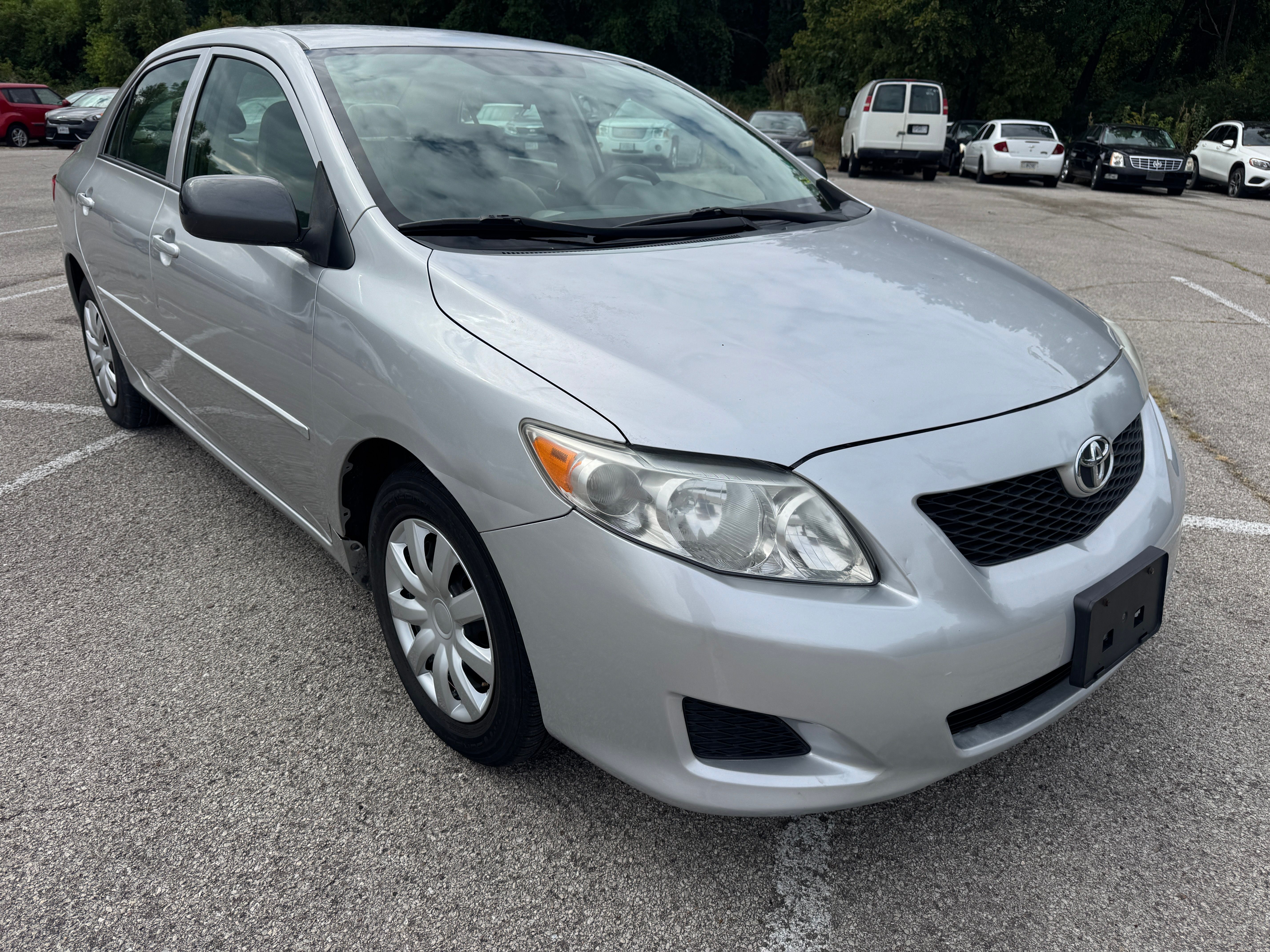 Used 2010 Toyota Corolla LE w/ All Weather Guard Pkg FWD image 9