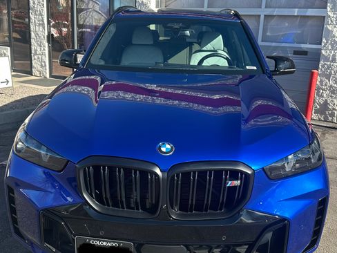 Used 2024 BMW X5 M60i image 4