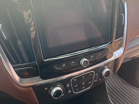 Used 2018 Chevrolet Traverse High Country image 14