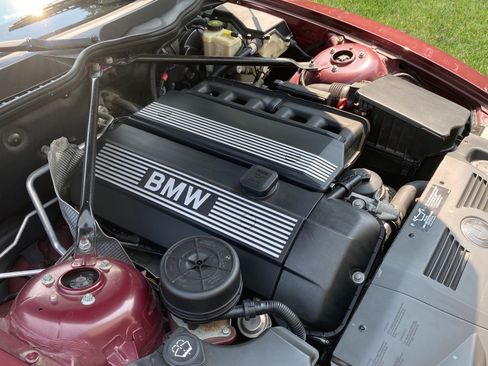Used 2004 BMW Z4 2.5i RWD image 17