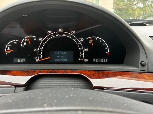 Used 2006 Mercedes-Benz S 500 S 500 Sedan 4D image 13