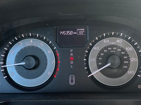 Used 2016 Honda Odyssey SE image 2