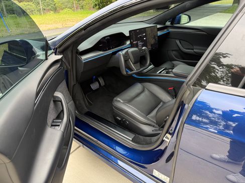 Used 2022 Tesla Model S Standard Range AWD/4WD image 10