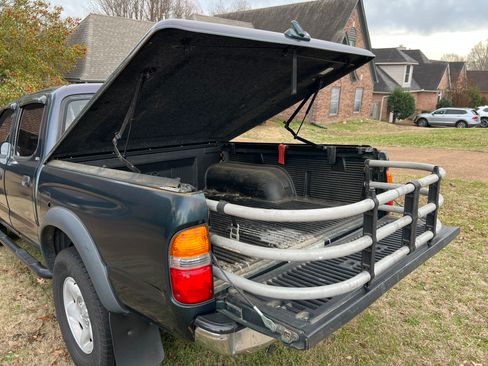 Used 2003 Toyota Tacoma PreRunner image 23
