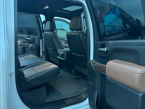 Used 2020 Chevrolet Silverado 3500 High Country w/ Z71 Off-Road Package image 17