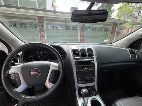 Used 2012 GMC Acadia SLT AWD/4WD image 9