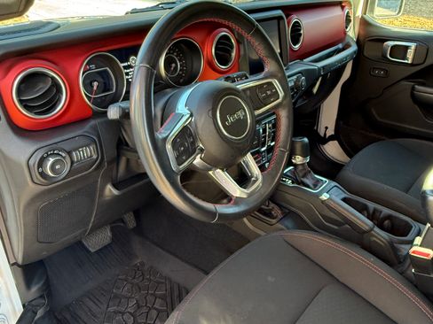 Used 2021 Jeep Wrangler Unlimited Rubicon image 5