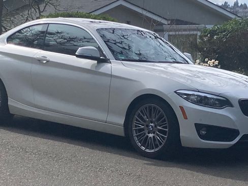 Used 2020 BMW 230i Coupe image 8