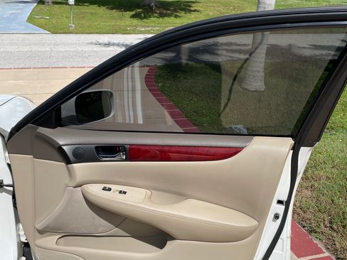 Used 2002 Lexus ES 330 FWD image 18