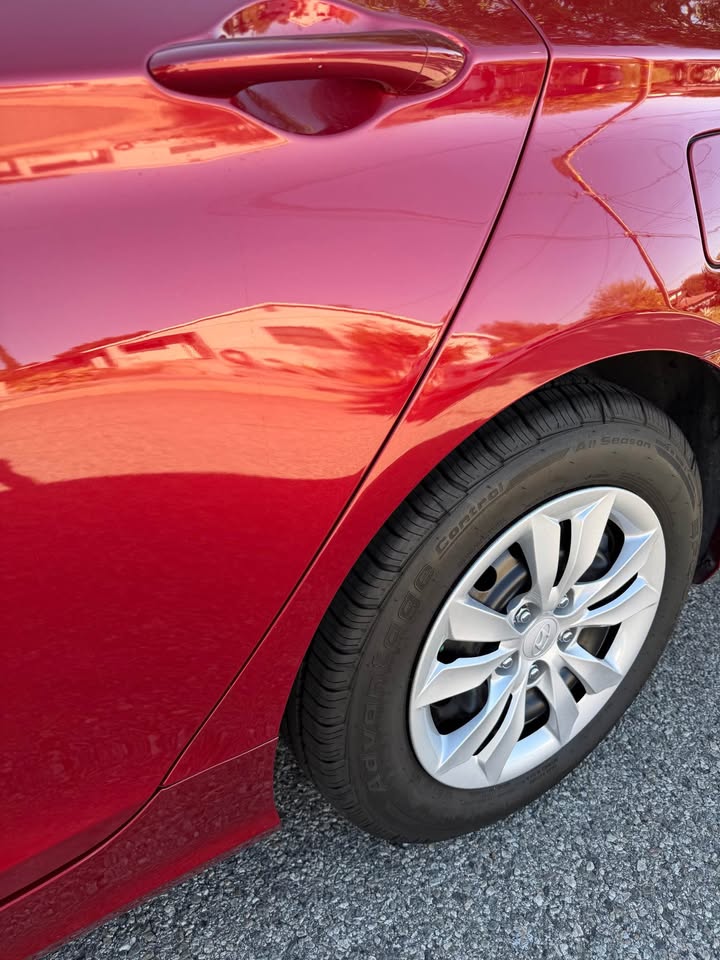 Used 2011 Hyundai Sonata GLS FWD image 5