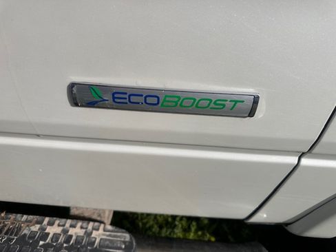 Used 2014 Ford F150 Lariat w/ Equipment Group 502A Luxury AWD/4WD image 17